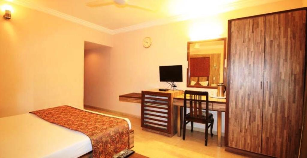 Hotel Eden Ahmadabad Pokój zdjęcie